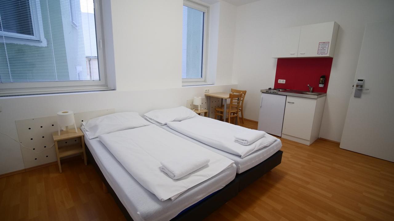 Easyroom Vienna - Low Budget Hostel Exteriör bild